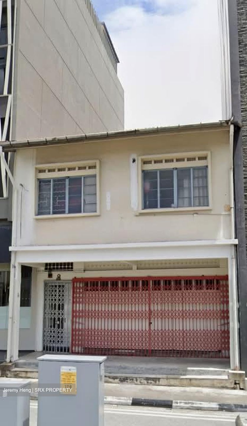 Changi Road (D14), Shop House #594920561